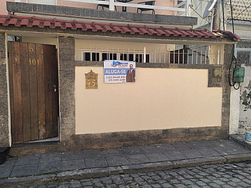 Casa em Condom�nio para Aluguel